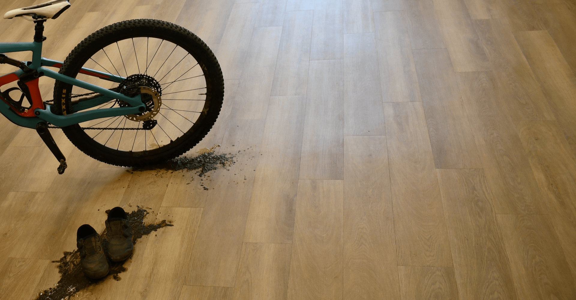 Need waterproof floors? From design to installation, we make finding and loving your new floor easy