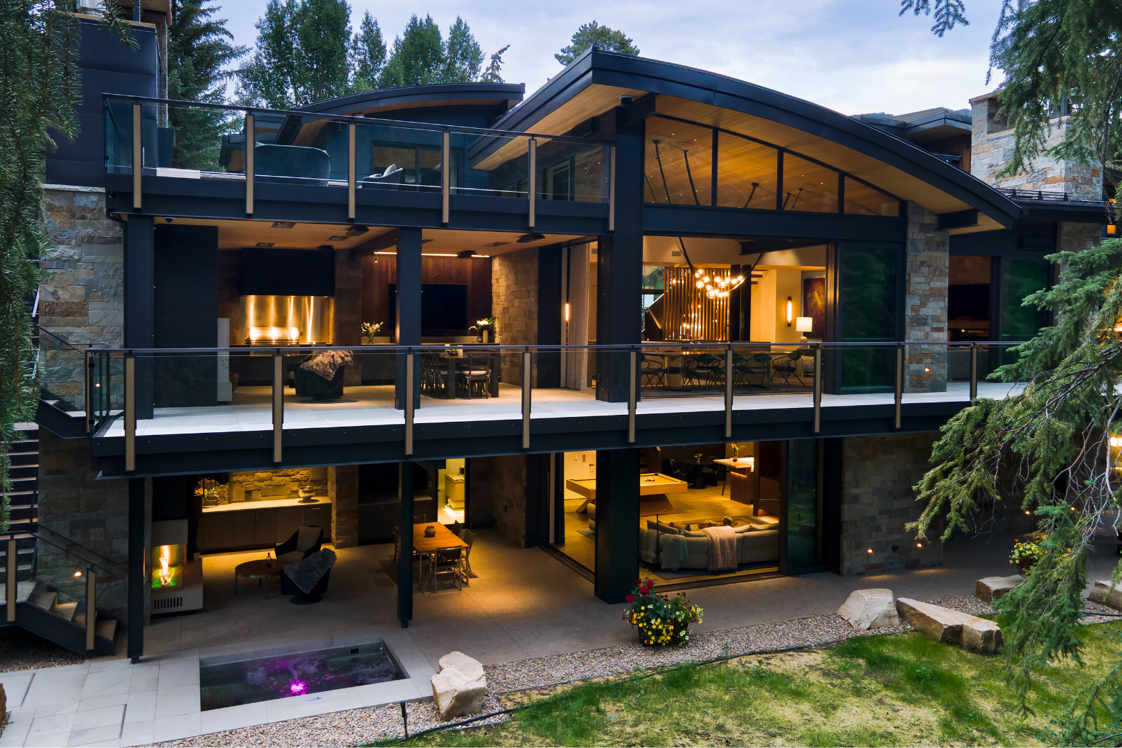 Full Time Residence